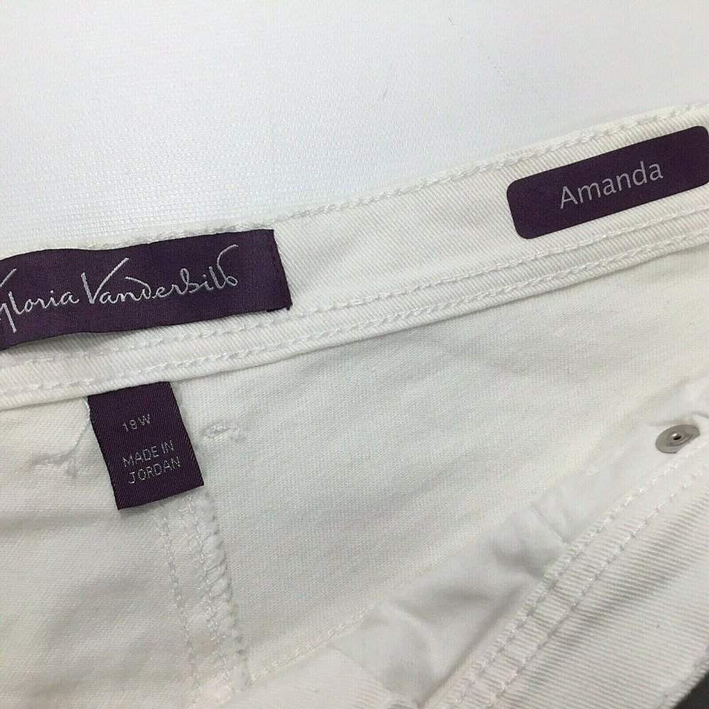 Amanda Classic Fit~White/Natural~Stretch - Picture 7 of 9